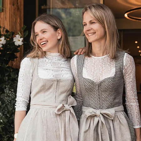 Готель Alpvita Piz Tasna